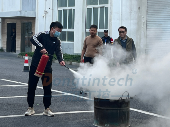 上海防火于未“燃”|東田工控開展消防疏散演習(xí)活動