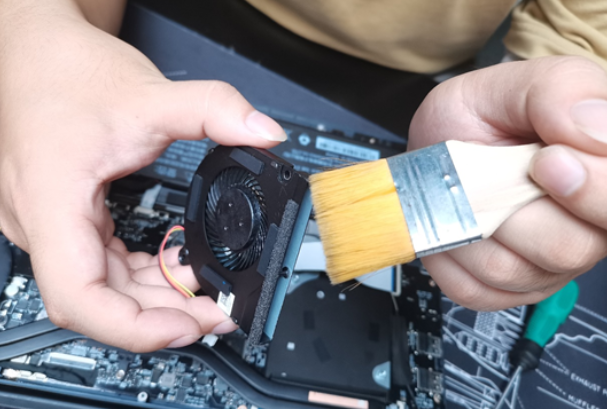 內蒙古三防筆記本電腦風扇不轉：如何解決風扇不轉的問題