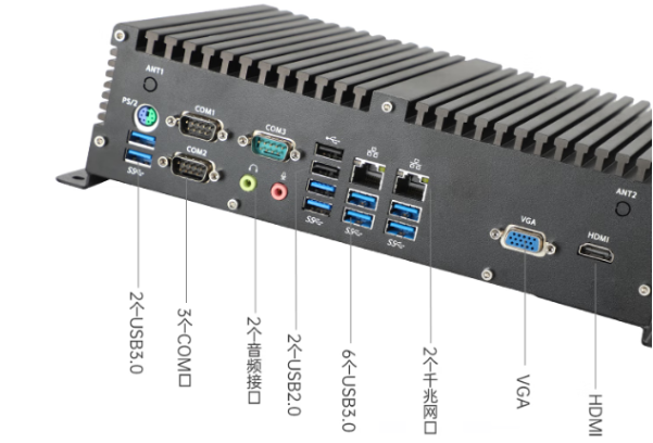 國產(chǎn)化嵌入式工控機(jī)端口.png
